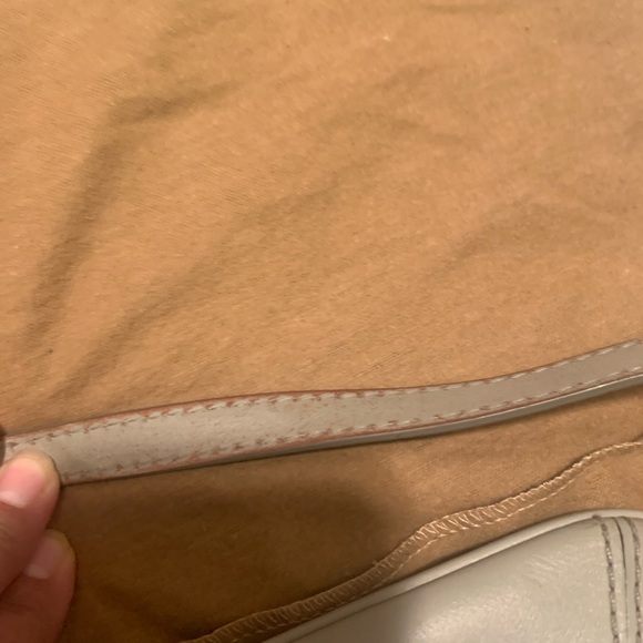 Burberry messenger bag - Picture 4 of 8